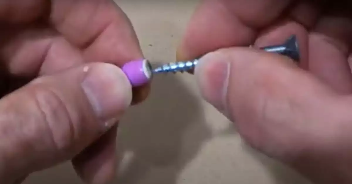 How to Get an Eraser Out of a Mechanical Pencil